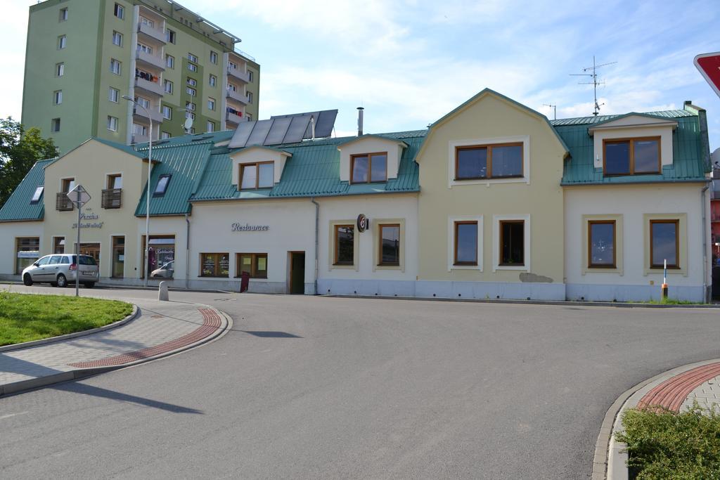 Penzion U Zamecke Zahrady Hotel Lipník nad Bečou Exterior foto